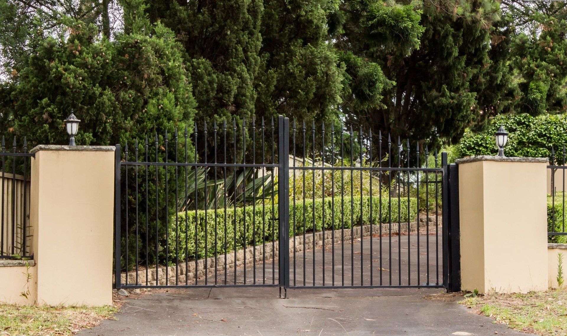 Designing Complementary Gate Posts Or Columns For Your Driveway